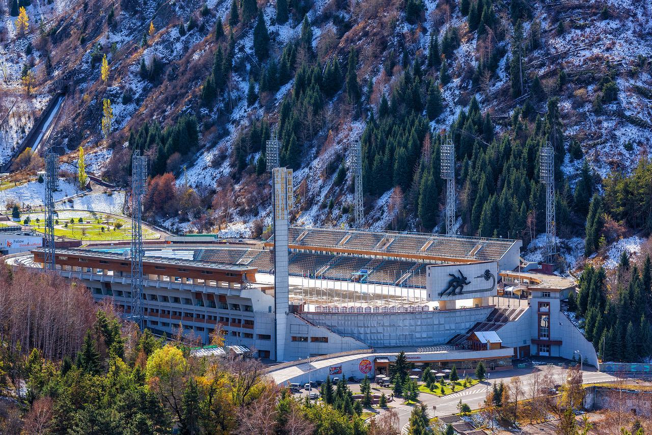 Medeu Hotel Almaty Besqaynar Exterior foto